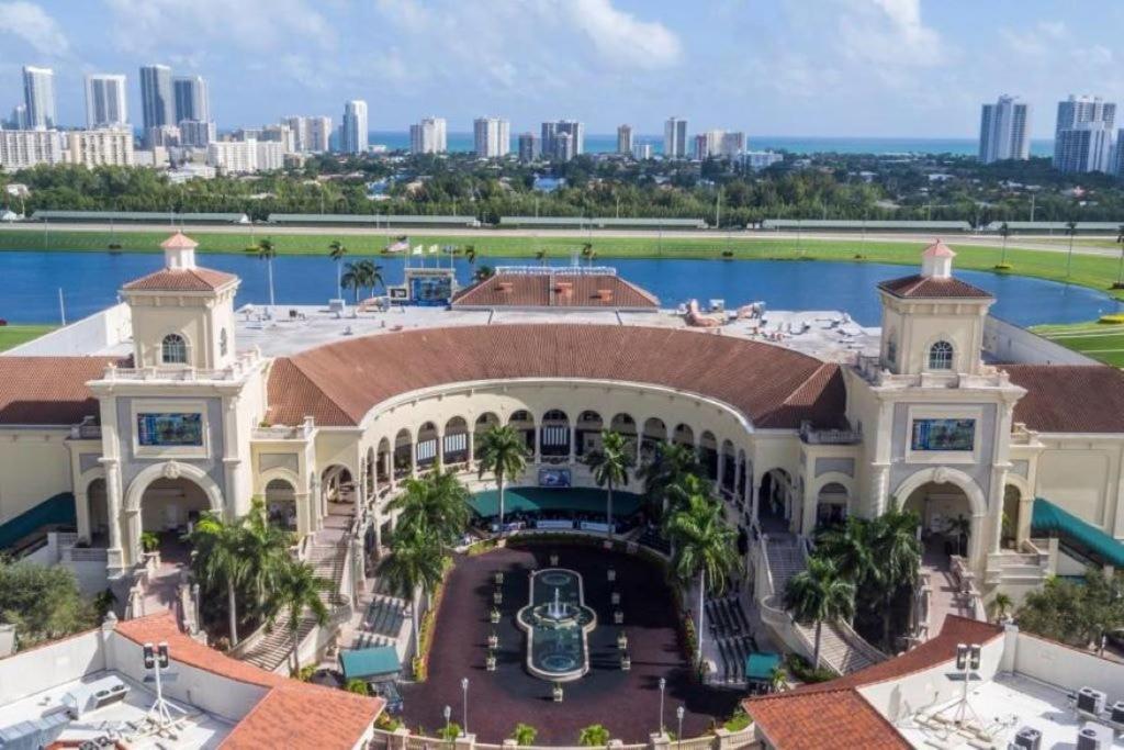 Hallandale Gulfstream Pool Walk To The Beach Apartment Hallandale Beach Luaran gambar