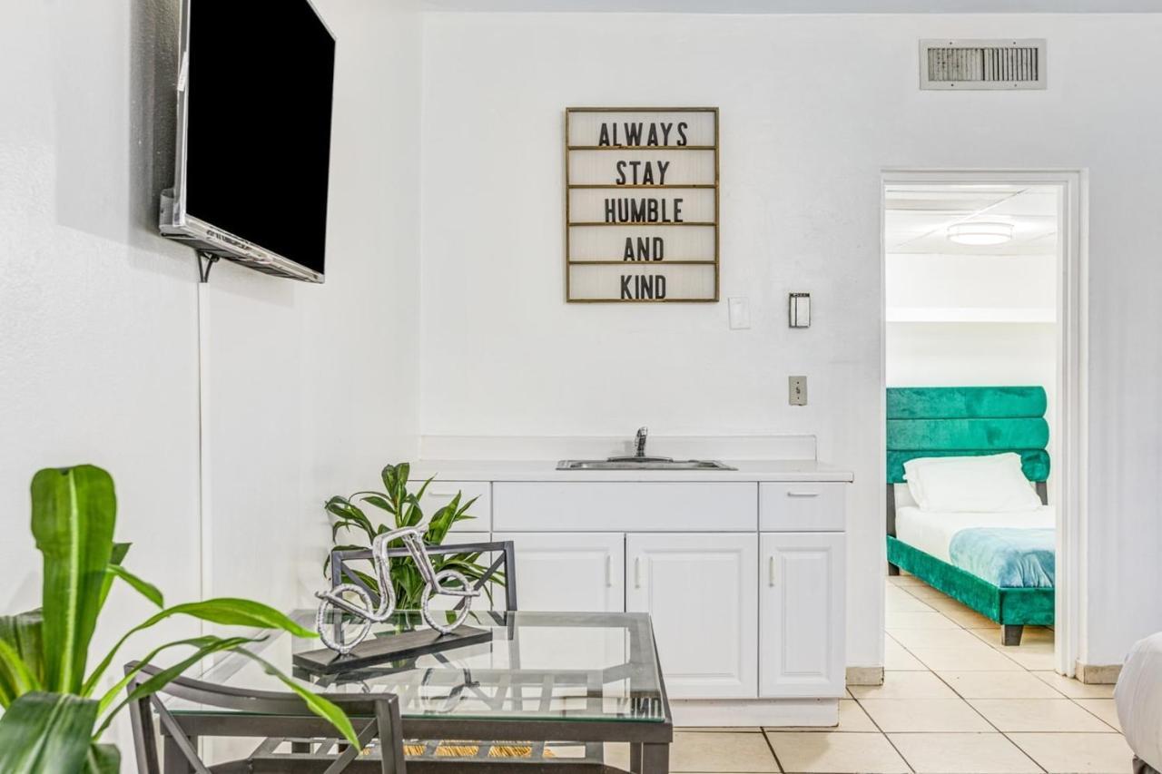 Hallandale Gulfstream Pool Walk To The Beach Apartment Hallandale Beach Luaran gambar