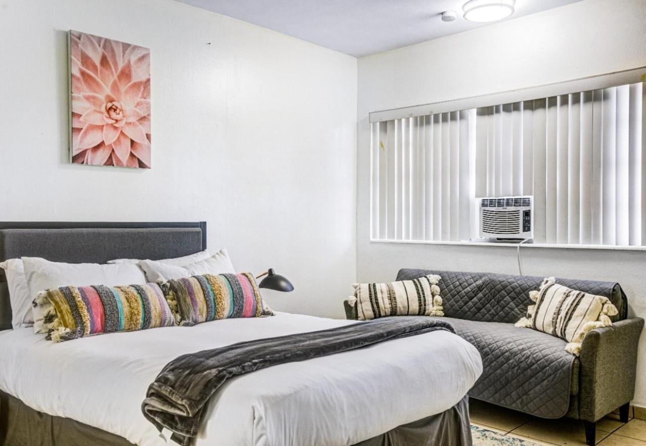 Hallandale Gulfstream Pool Walk To The Beach Apartment Hallandale Beach Luaran gambar